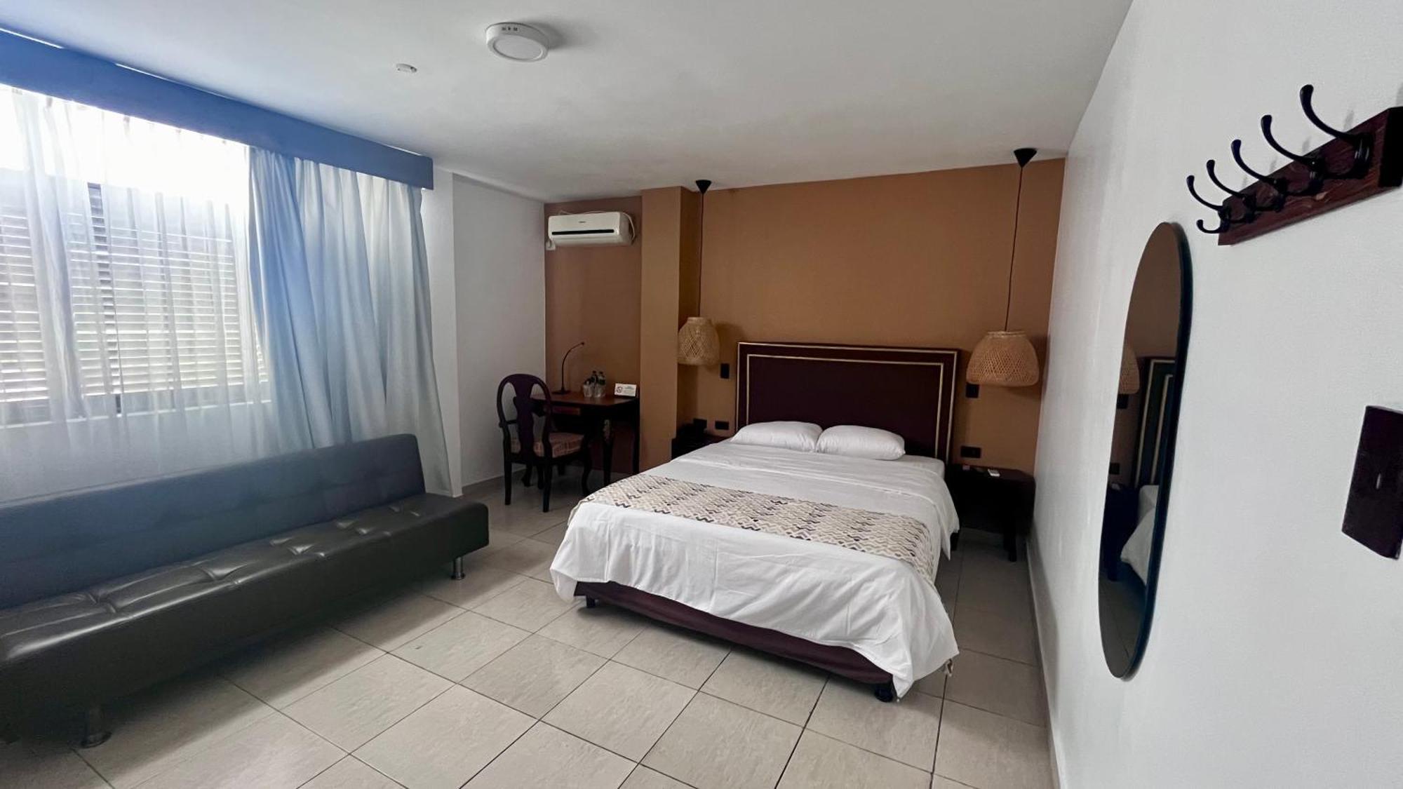 Hotel Patrimonial By Greenfield Guayaquil Exteriör bild
